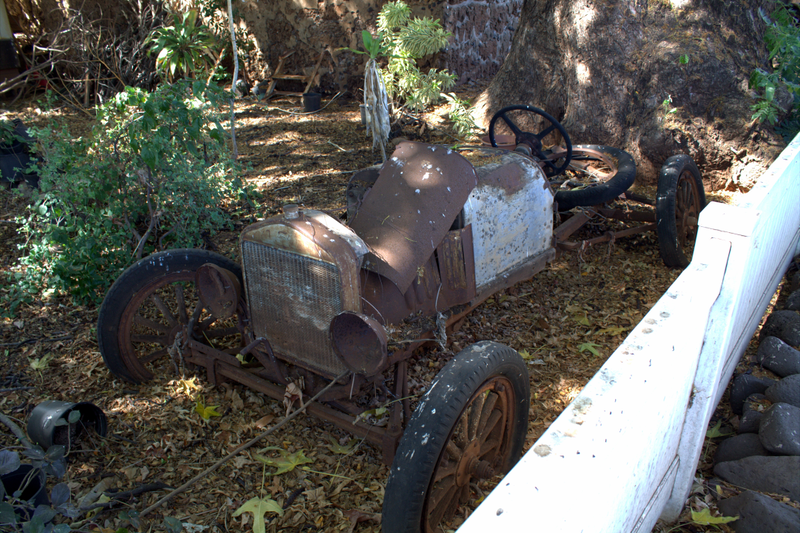 Illustration for article titled A True Jalopy - Maui Style